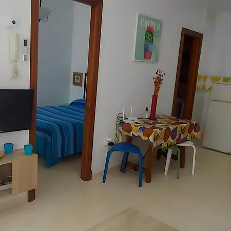 Apartamento Centrico Con Balcon En Conil De La Frontera, Cerca De Playas - Es-180-67 Apartment